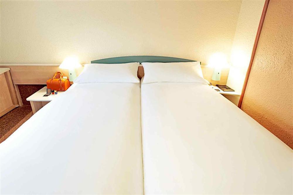 Hotel ibis Saint Gratien - Enghien-Les-Bains Zimmer foto